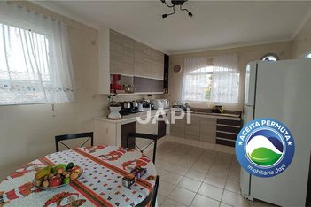 house em Avenida Brígido Marcassa, Jardim Pacaembu - Jundiaí - SP
