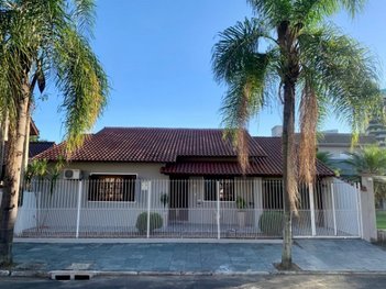 house em Rua Monsenhor Leopoldo Neis, Dom Feliciano - Gravataí - RS