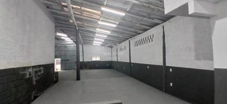 industrial em Rua Valdemiro Cunha, Forquilhinha - São José - SC