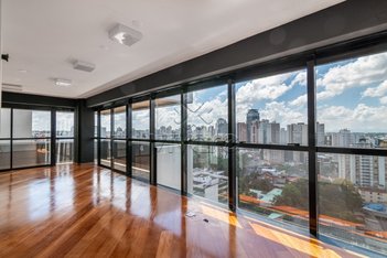 office em Cândido de Abreu, Centro Cívico - Curitiba - PR