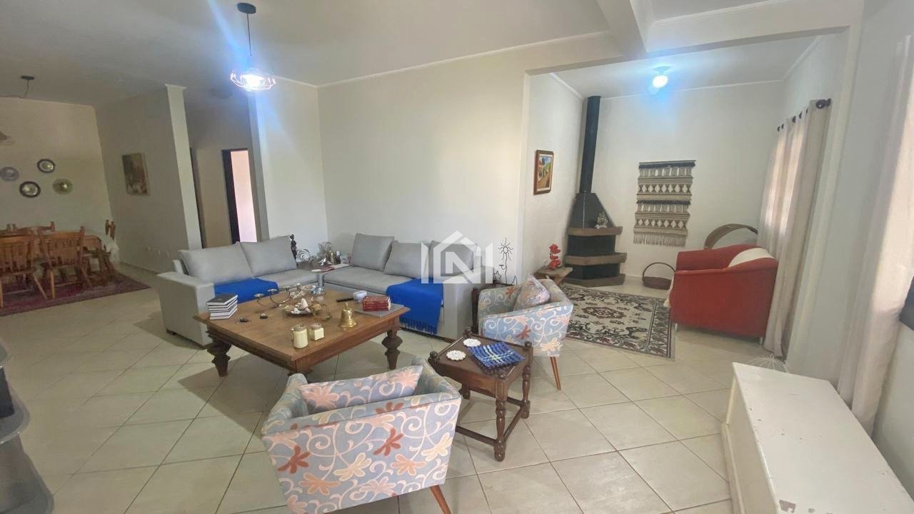 casa terrea a venda no condominio monte catine sala conjugada