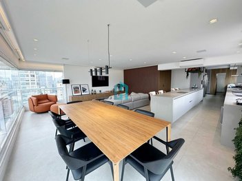 apartment em Rua Silva Correia, Vila Nova Conceição - São Paulo - SP