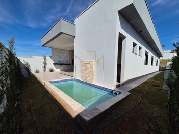 house em Avenida Floriano Peixoto, Centro - Uberlândia - MG