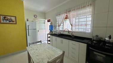 house em Rua Luiz Carlos Geia, Residencial Estoril - Taubaté - SP