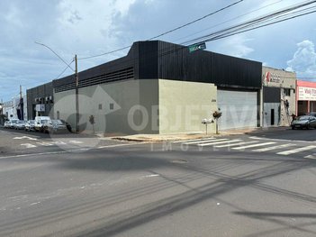 industrial em Avenida Afonso Pena, Brasil - Uberlândia - MG