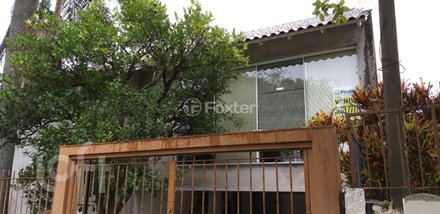 house em Rua Taveira Júnior, Nonoai - Porto Alegre - RS