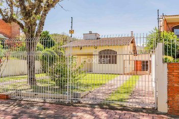 house em Rua dos Guenoas, Guarujá - Porto Alegre - RS