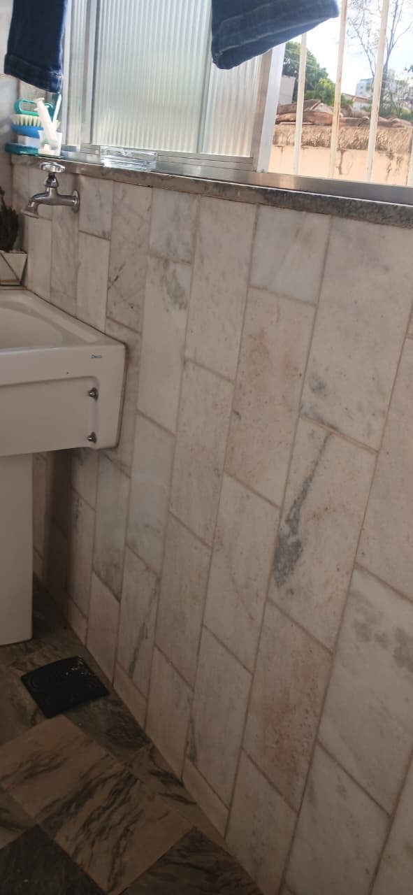 6503aa95-7a28-4972-a43f-d87cb6315172