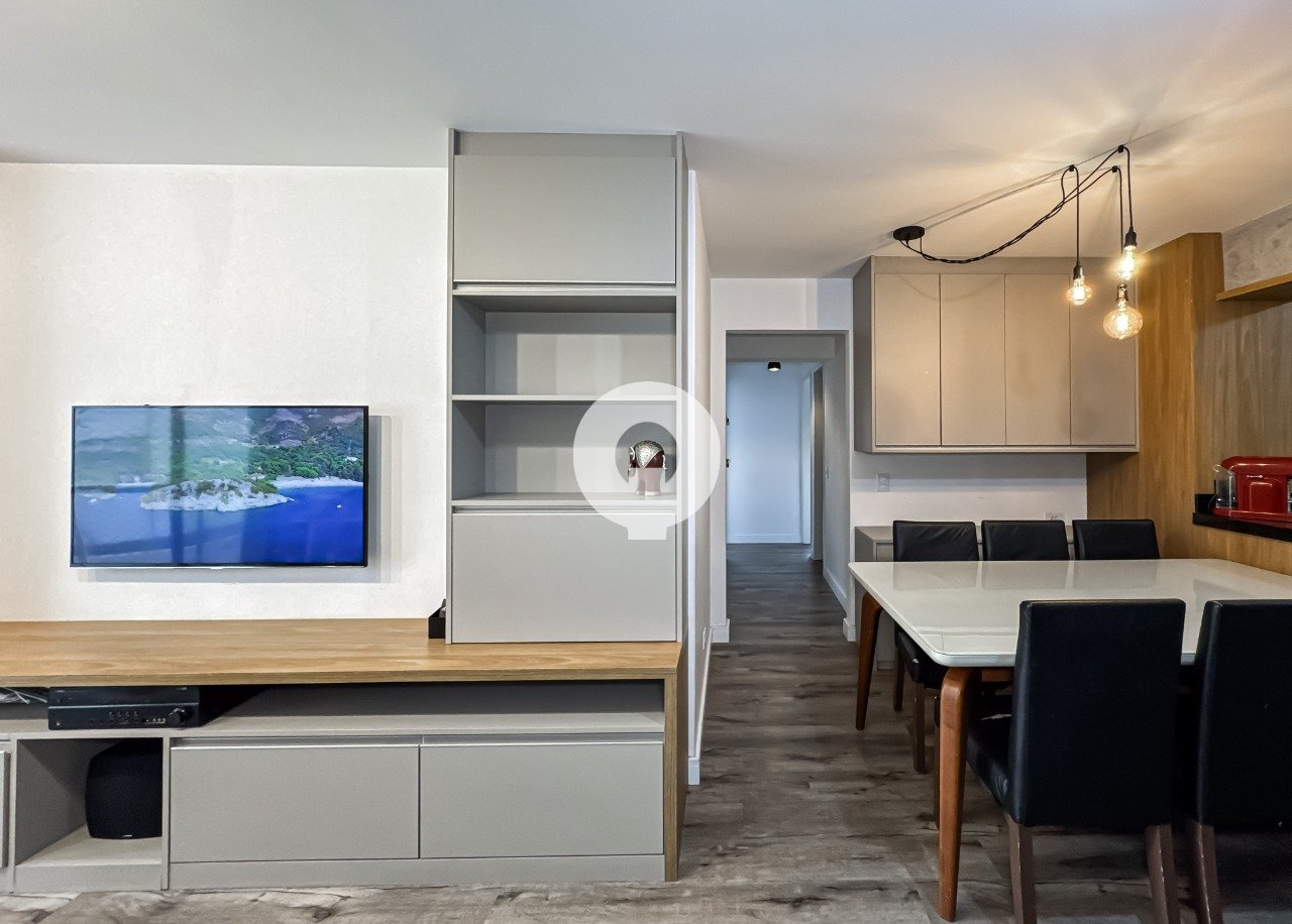02 apartamento cabral 3 dormitorios 1 suite 1 vaga 82 metros impecavel armarios planejados