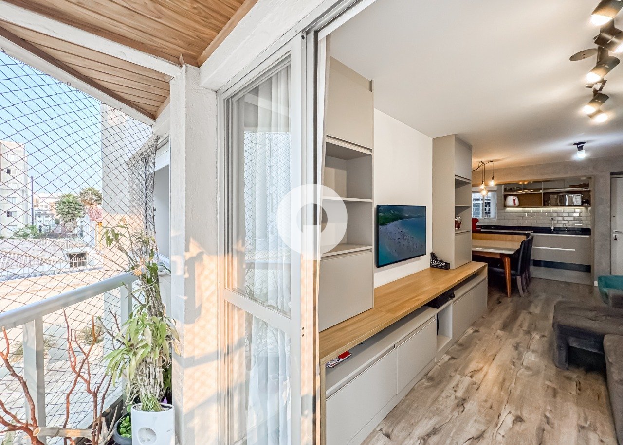 04 apartamento cabral 3 dormitorios 1 suite 1 vaga 82 metros impecavel armarios planejados