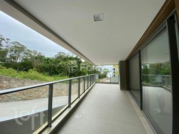 apartment em Estrada Haroldo Soares Glavan, Cacupé - Florianópolis - SC