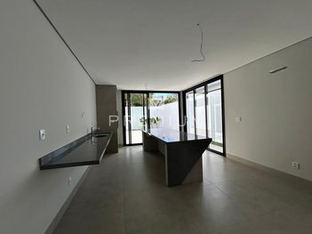 house em Avenida Vereador Carlito Cordeiro, Jardim Botânico - Uberlândia - MG