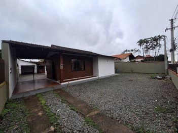 house em Avenida Ministro Luiz Galotti, Boa Vista - Joinville - SC