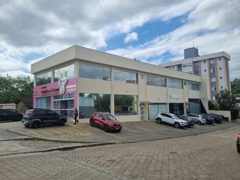 office em Rua Benjamin Constant, Costa e Silva - Joinville - SC