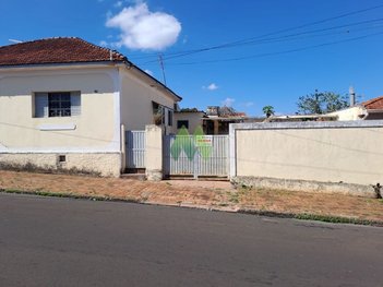 house em Rua Domingão Gonçalves, Vila dos Lavradores - Botucatu - SP