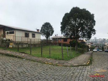 land_lot em Rua Érico Raabe, Nossa Senhora de Fátima - Caxias do Sul - RS