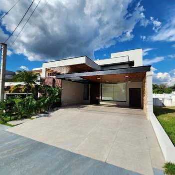 house em Avenida Três de Março, Aparecidinha - Sorocaba - SP