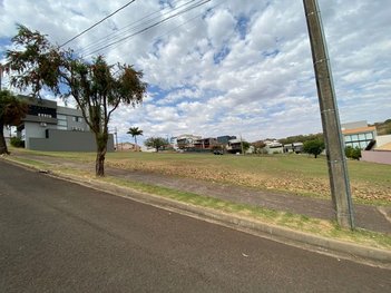 land_lot em Rua Juscelino Kubitschek, Ibiporã - Ibiporã - PR