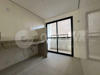 apartment em Rua Arpoador, Patrimônio - Uberlândia - MG