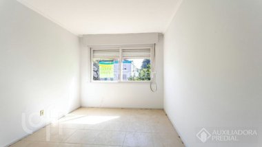 apartment em Rua Carlos Estevão, Jardim Leopoldina - Porto Alegre - RS