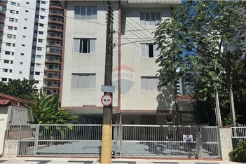 apartment em Rua César Ferragi, Vila Alzira - Guarujá - SP