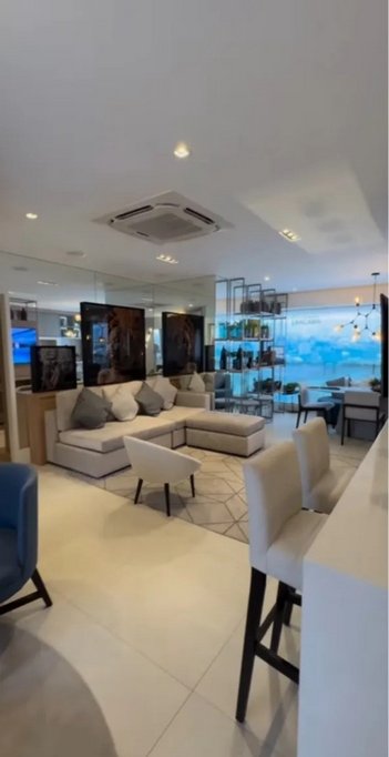 apartment em Avenida Martin Luther King, Cidade São Francisco - São Paulo - SP