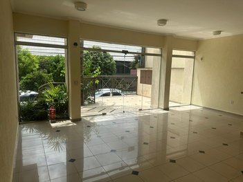 office em Rua Monteiro de Barros, Centro - Vinhedo - SP