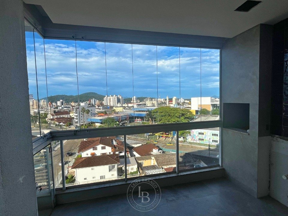 03 Apartamento / Venda / Anita Garibaldi / Joinville / Santa Catarina / Vista