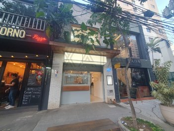 business em Rua Doutor Renato Paes de Barros, Itaim Bibi - São Paulo - SP
