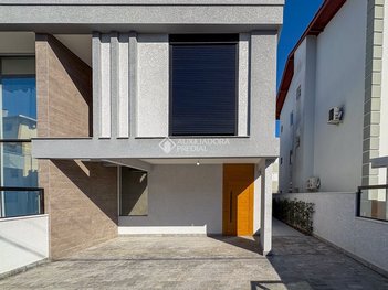 house em Servidão Maria Tomasia Cabral, Ingleses do Rio Vermelho - Florianópolis - SC