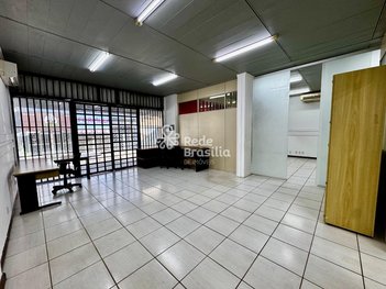 business em Quadra 2 Conjunto A, Sobradinho - Brasília - DF