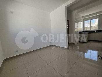 apartment em Rua João Quirino da Silva, Santa Rosa - Uberlândia - MG