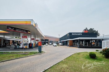 business em General Mário Tourinho, Seminário - Curitiba - PR