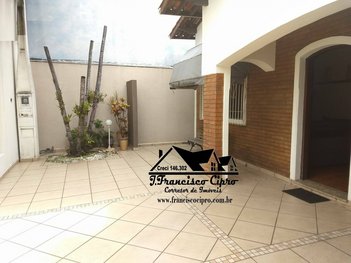 house em Avenida Francisco de Paula Brasil, Vila Nunes - Lorena - SP