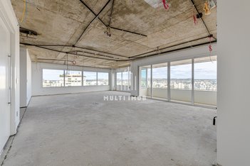apartment em Rua Engenheiro Afonso Cavalcanti, Boa Vista - Porto Alegre - RS