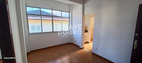 apartment em Avenida José Joaquim de Araújo Regadas, Várzea - Teresópolis - RJ