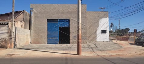 industrial em Rua Sargento Leôncio Ferreira dos Santos, Parque Roosevelt - Bauru - SP