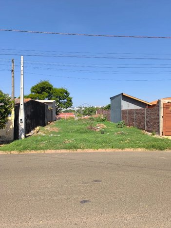 house em Rua Antônio Garbe de Mattos, Parque Viaduto - Bauru - SP