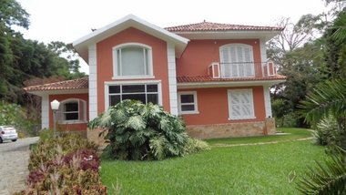 hotel em Rodovia BR-040, Araras - Petrópolis - RJ