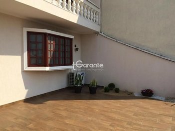 house em Rua Padre Arnaldo dos Santos, Vila Galvão - Jundiaí - SP