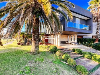 house em Avenida Paraguassu, Centro - Xangri-Lá - RS