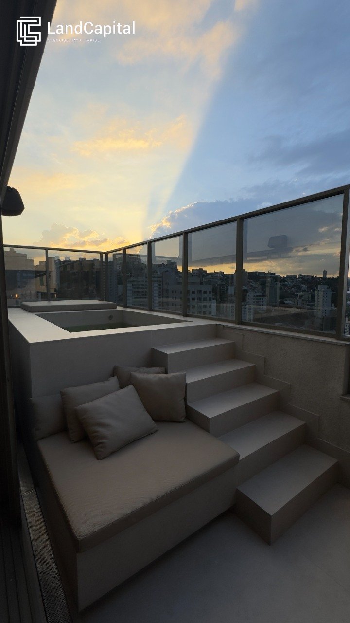 Apartamento com 3 quartos — Santa Lúcia, Belo Horizonte