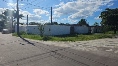 house em Rua Abel da Costa Flores, Matinhos - Matinhos - PR