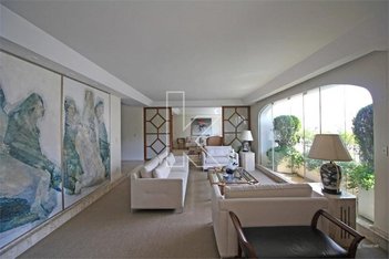 Apartamento em Alameda Franca, Jardim Paulista - São Paulo - undefined