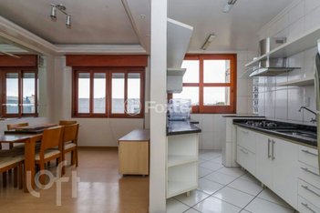 apartment em Avenida Sertório, Navegantes - Porto Alegre - RS