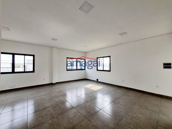 office em Tarsila do Amaral, Loteamento Villa Branca - Jacareí - SP