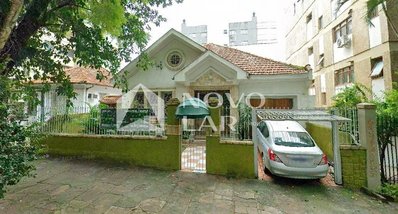 house em Rua General Couto de Magalhães, Higienópolis - Porto Alegre - RS