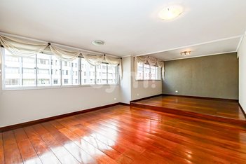 apartment em Rua Pasteur, Batel - Curitiba - PR