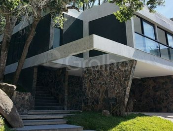 house em Rodovia Tertuliano Brito Xavier, Canasvieiras - Florianópolis - SC