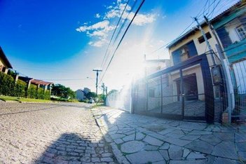 house em Fabio Coelho de Magalhaes, Serraria - Porto Alegre - RS